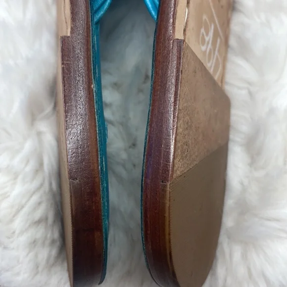 Bernardo Mosaic Leather Flat Sandal 7M - Picture 9 of 10